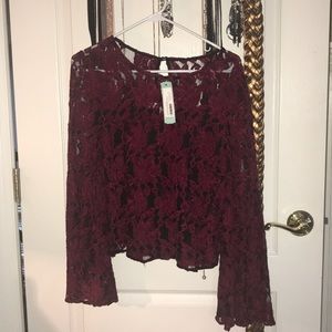 NWT - GORGEOUS Cupcakes & Cashmere crochet/mesh